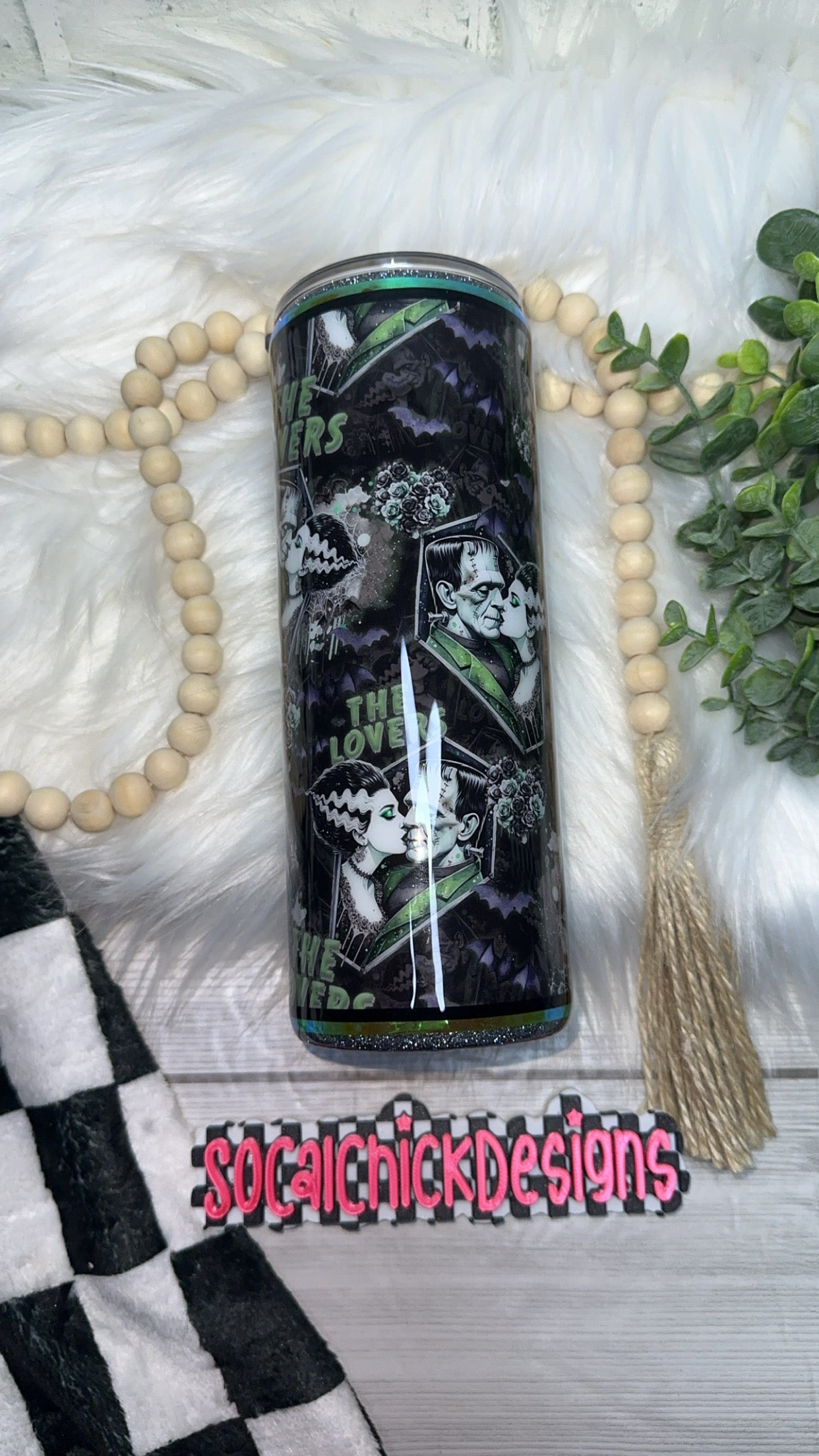 RTS {The Lovers with Snow Globe Bottom} 24oz Skinny