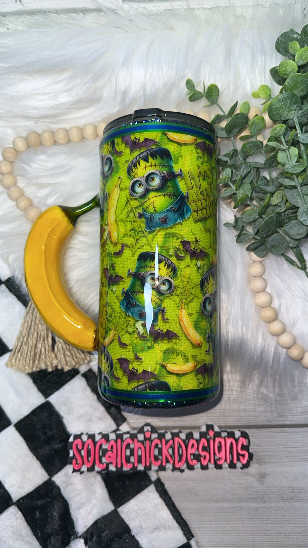 RTS {It’s Alive And It’s Bananas w Banana Handle} 22oz Fatty