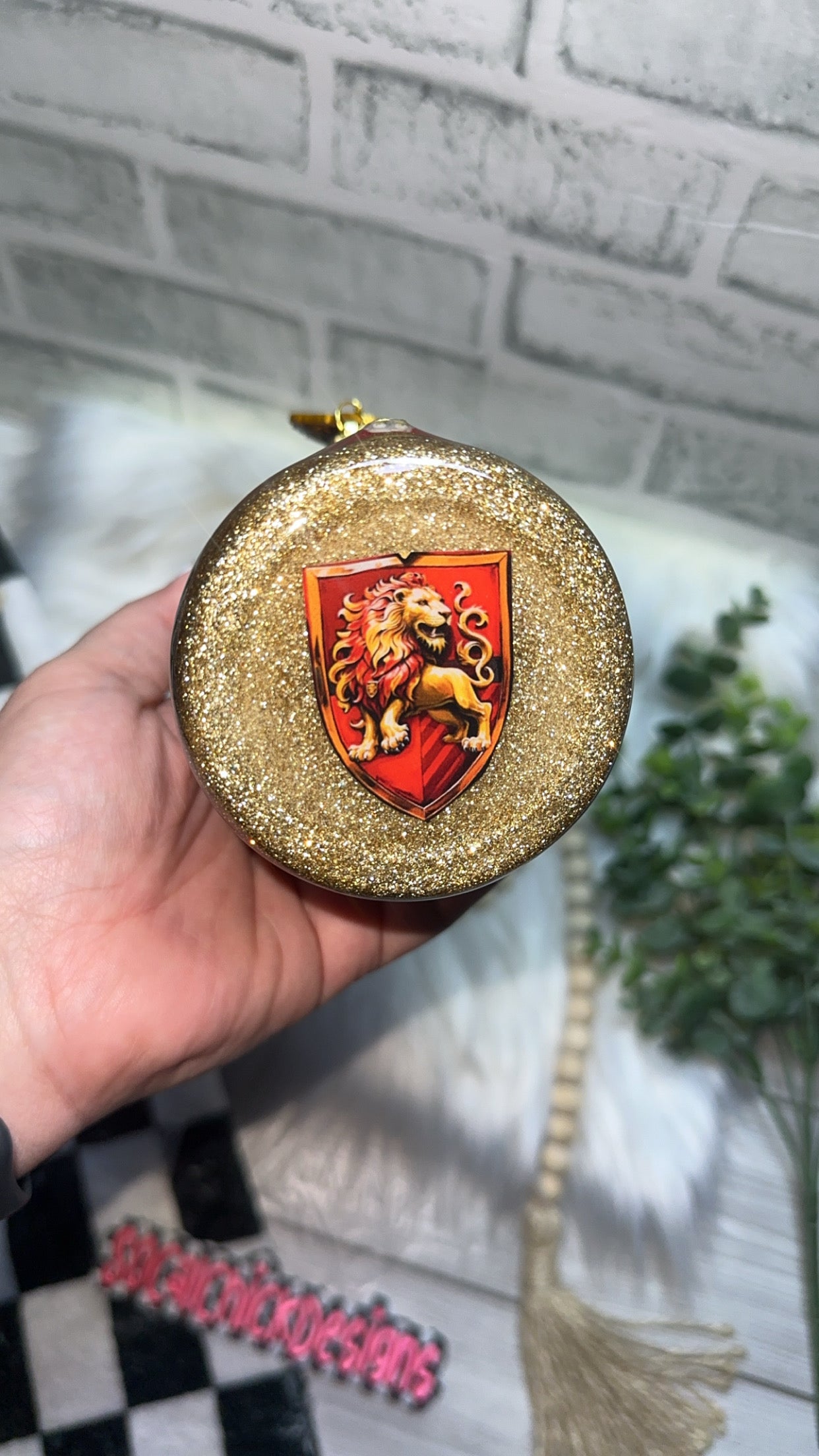 RTS {H P - Red House Zipper Tumbler & Charm} 20oz Skinny