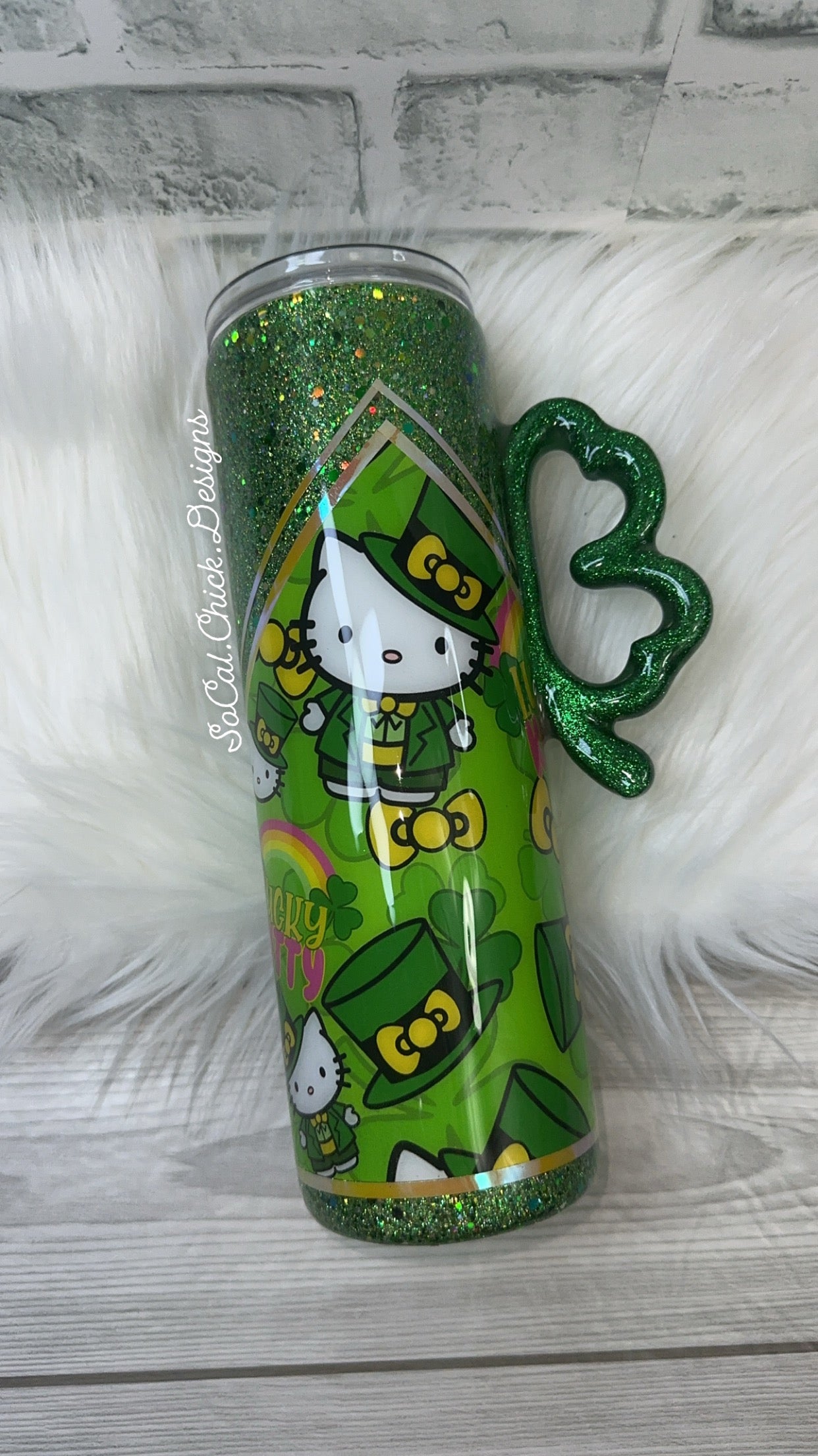 RTS {Lucky Kitty w Clover Handle} 30oz Skinny