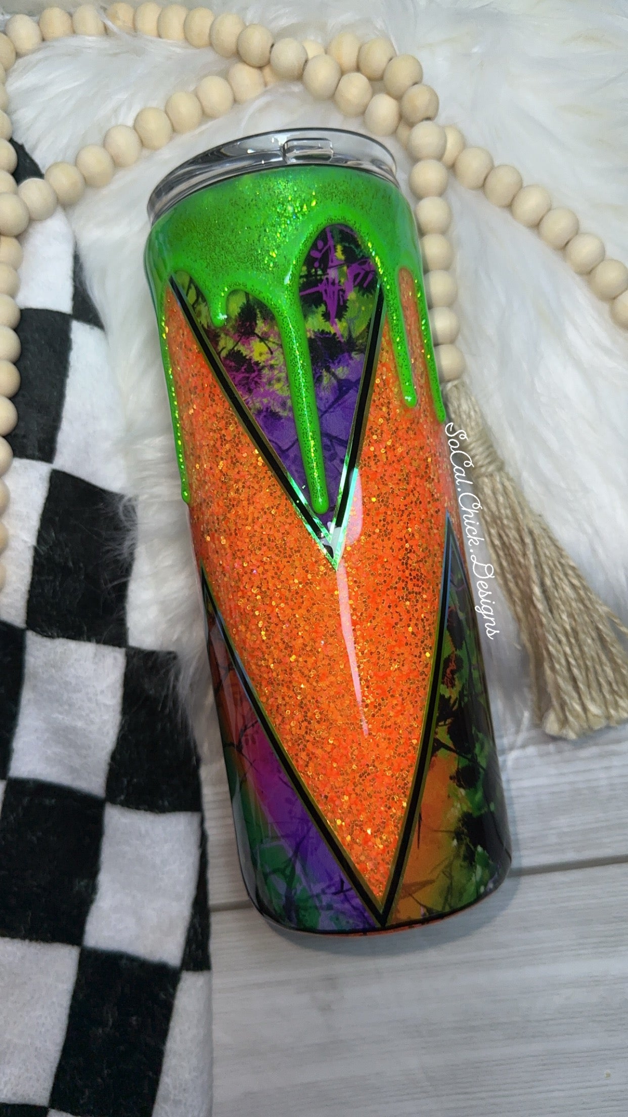 RTS {Spooky Season - GLOW} 25oz Skinny