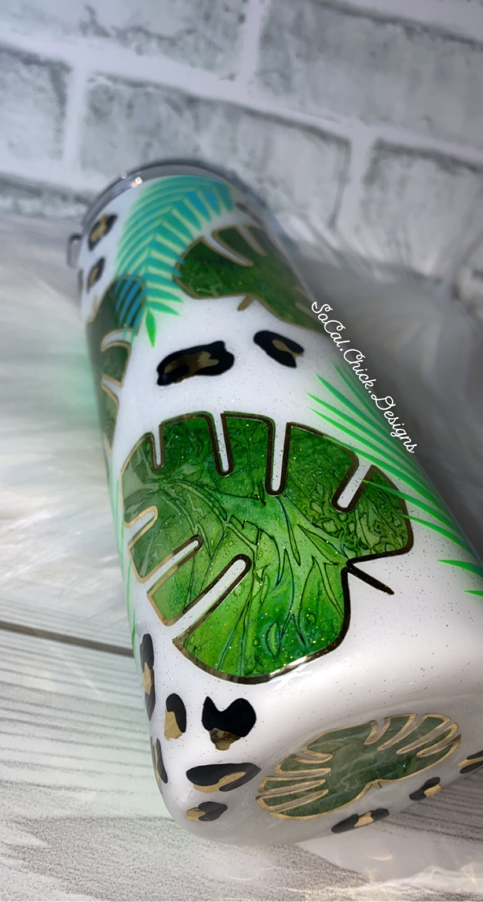 RTS {Monstera Leaf Peekaboo} 25oz Skinny