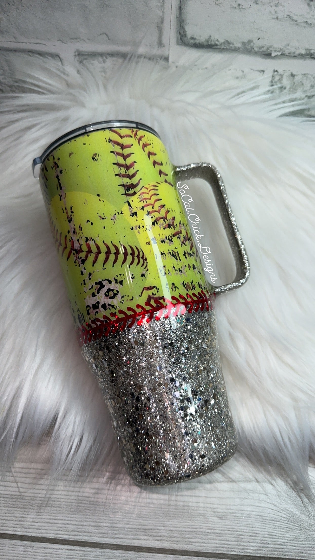 RTS {Softball Mom} 24oz Curved Handle