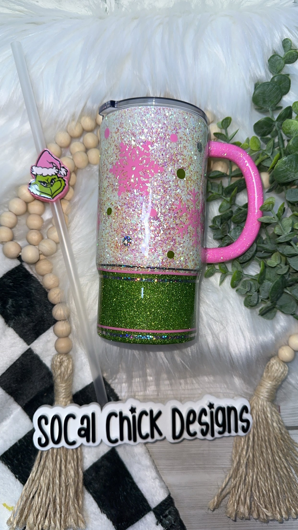 RTS {Merry Pinkmas w Snow Globe Bottom} 16oz Mug
