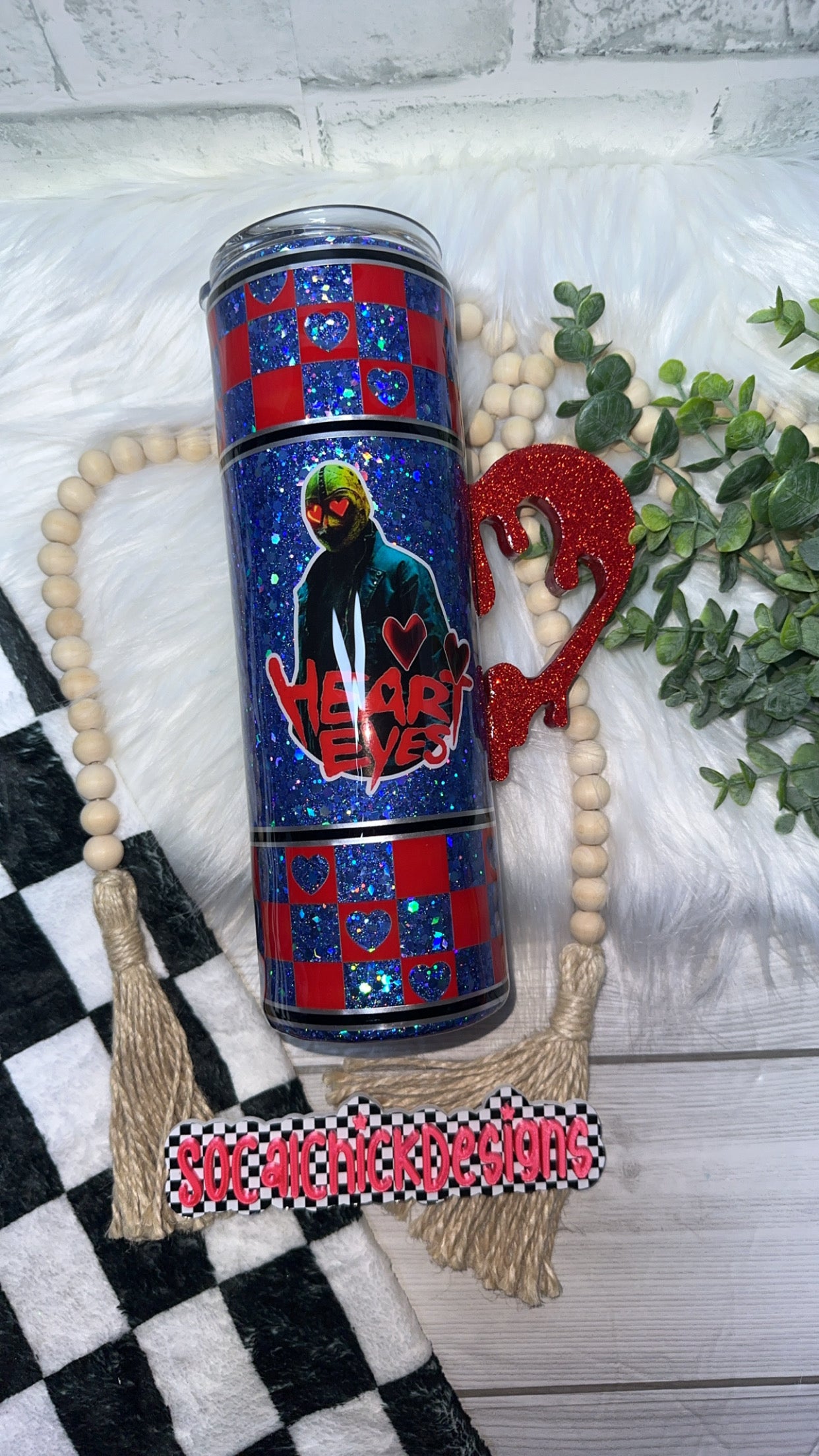 RTS {Heart Eyes - Drippy Heart Handle} 30oz Skinny