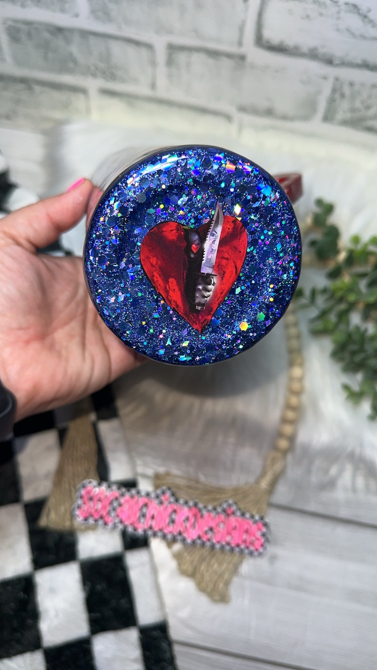 RTS {Heart Eyes - Drippy Heart Handle} 30oz Skinny