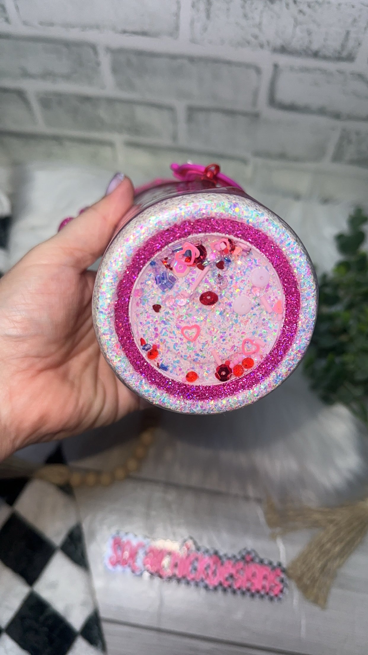 RTS {Be Mine Bear with Arrow Handle, Drip & Snow Globe Bottom} 32oz Skinny