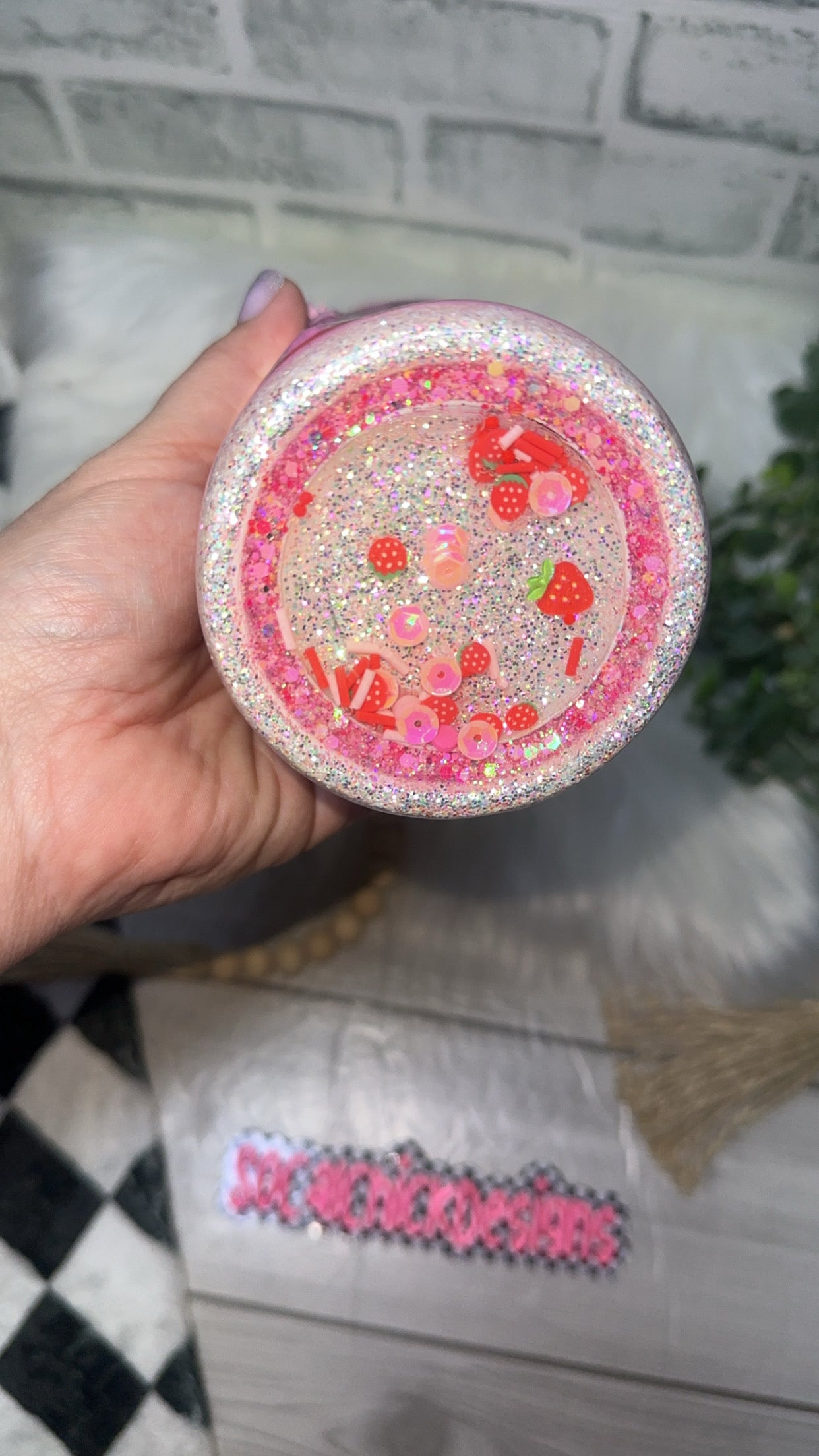 RTS {Be Mine Strawberry Girl with Strawberry Handle, Drip & Snow Globe Bottom} 32oz Skinny