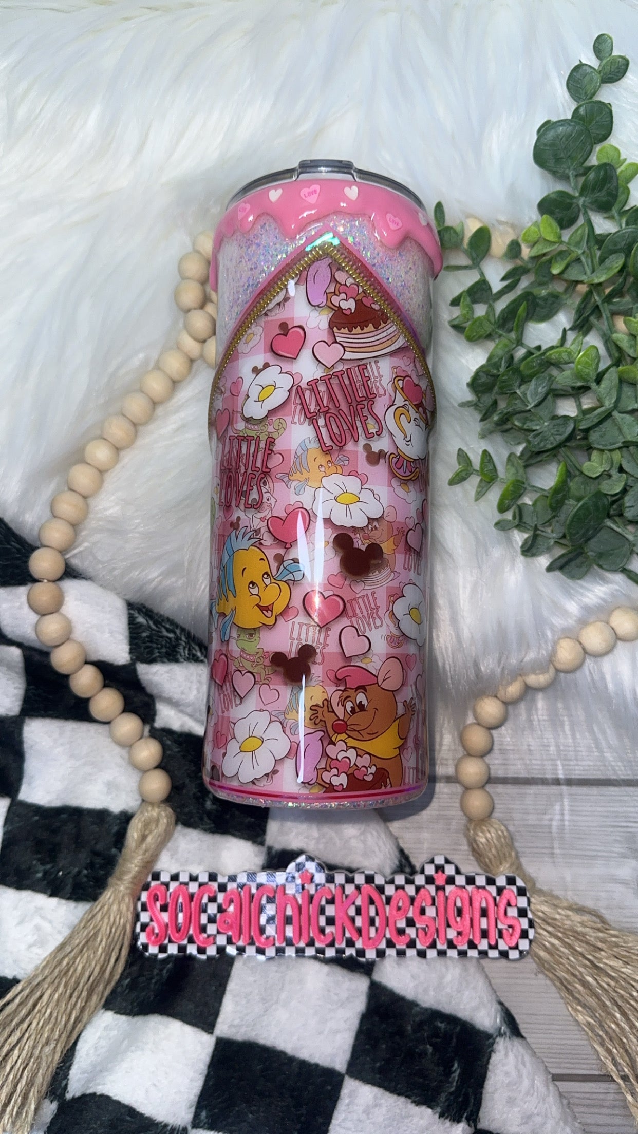 RTS {Little Loves Sidekicks with Zipper, Charm, Drip & Snow Globe Bottom} 24oz Skinny