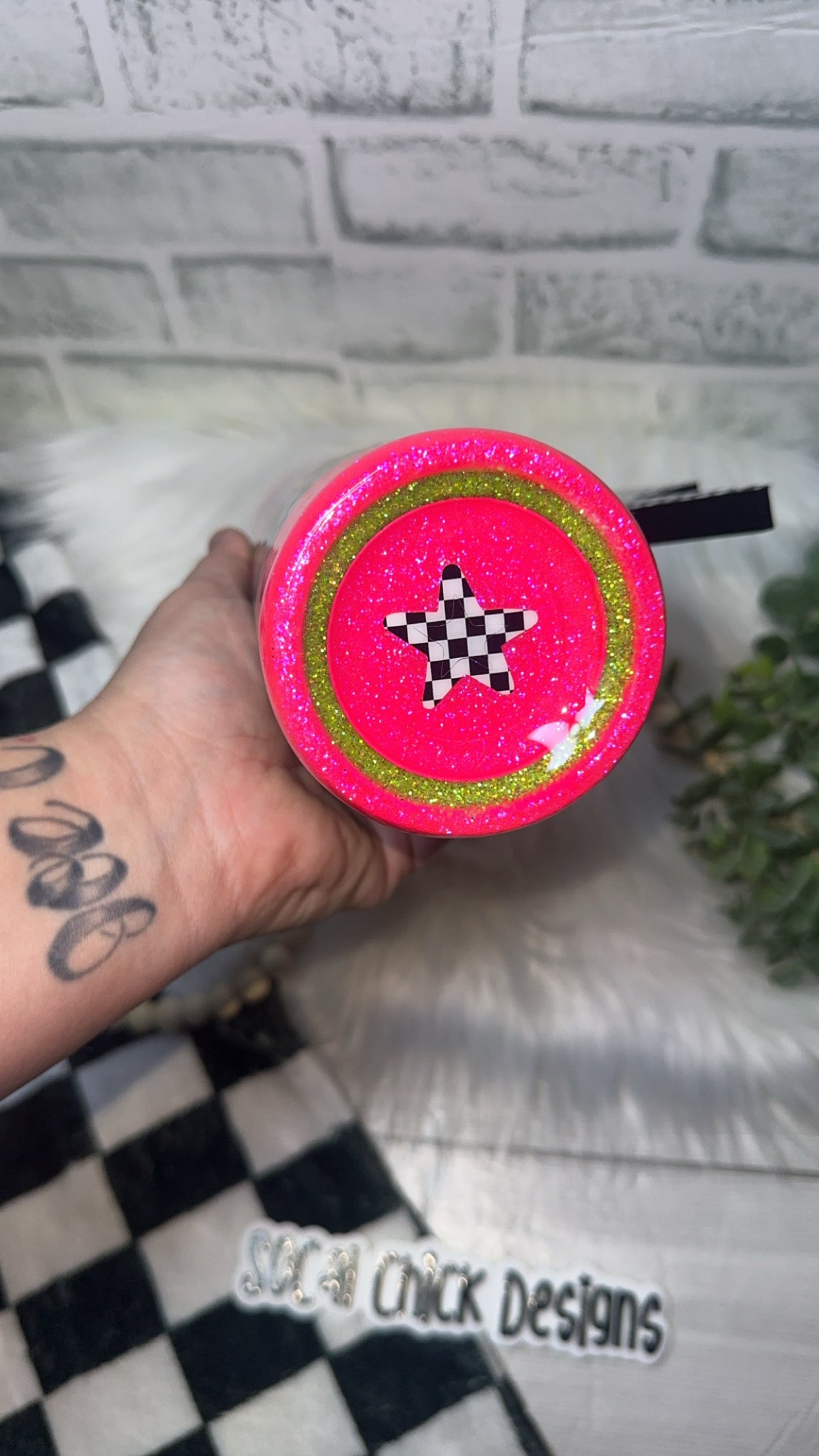 RTS {Just A Good Mama Who Says Bad Words -Hot Pink with Checkered Bolt Handle} 32oz Skinny