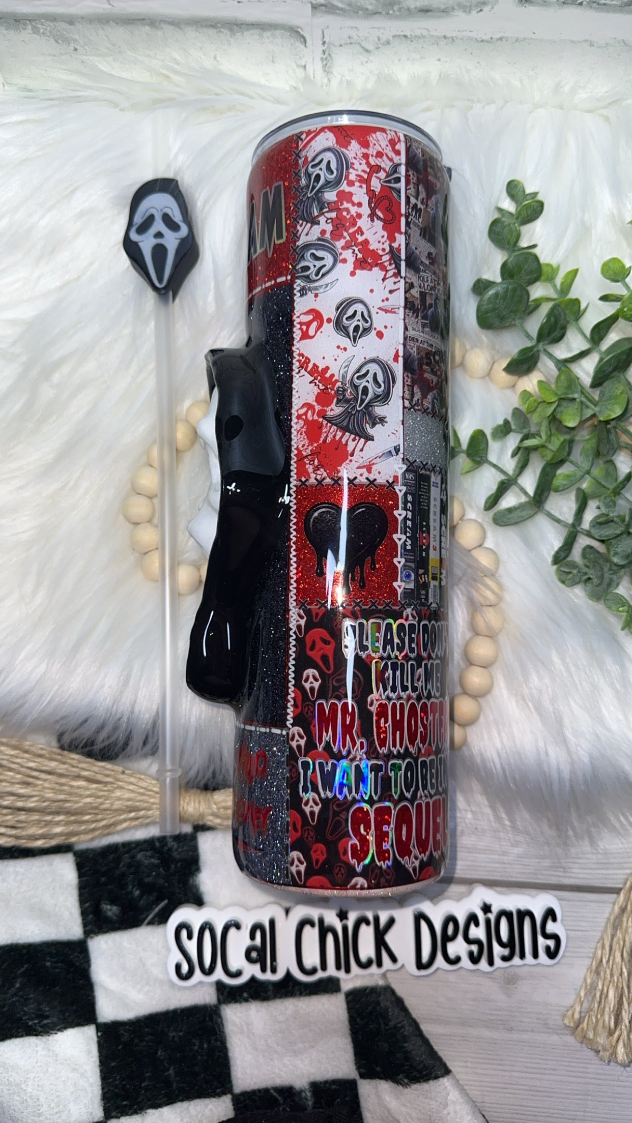 RTS {GF Scream Patchwork with 3D face Element & Snow Globe Bottom} 32oz Skinny