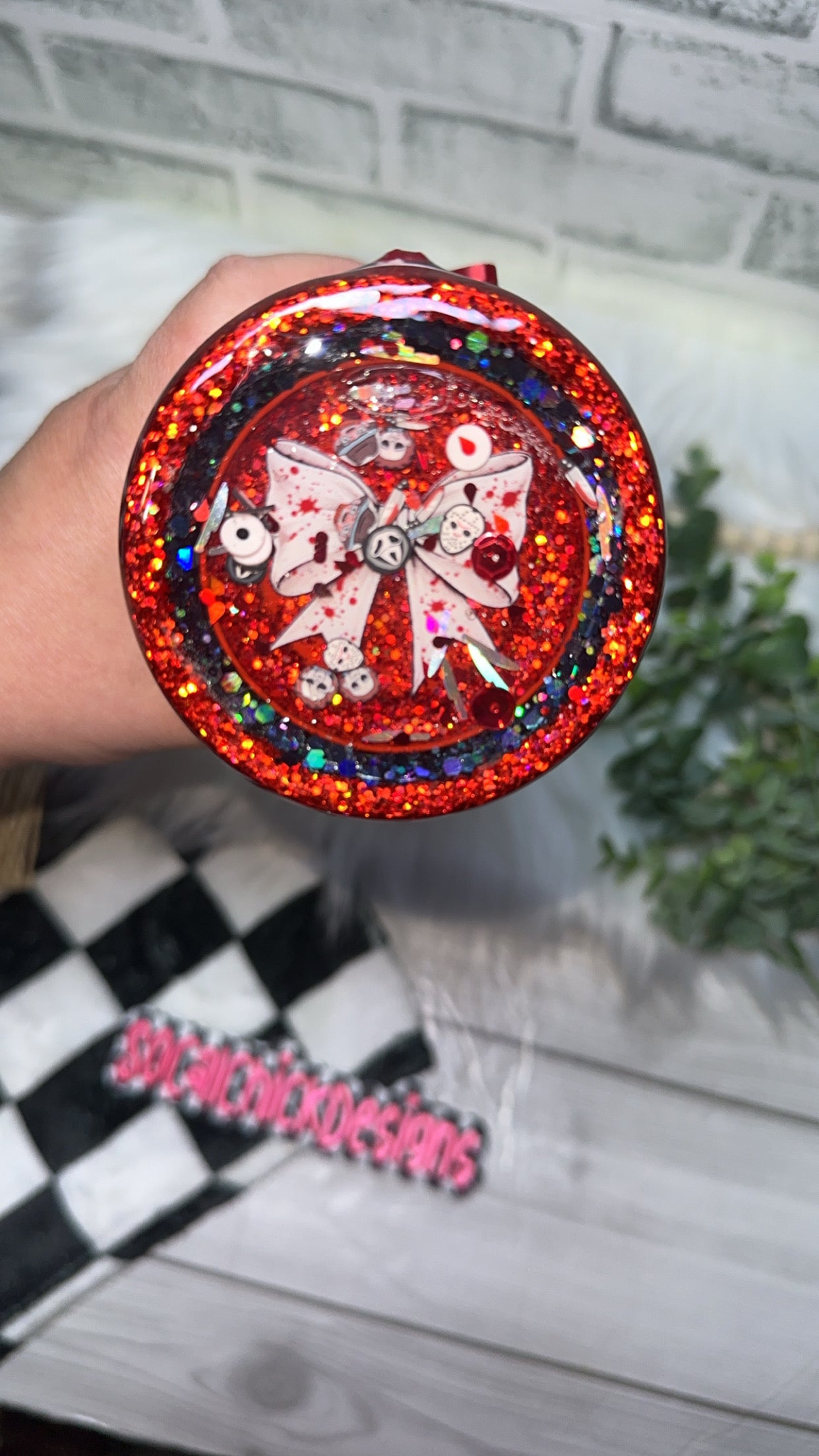 RTS {I’m Just A Horror Girl, Zipper & Charm, Drip & SnowGlobe Bottom} 24oz Skinny