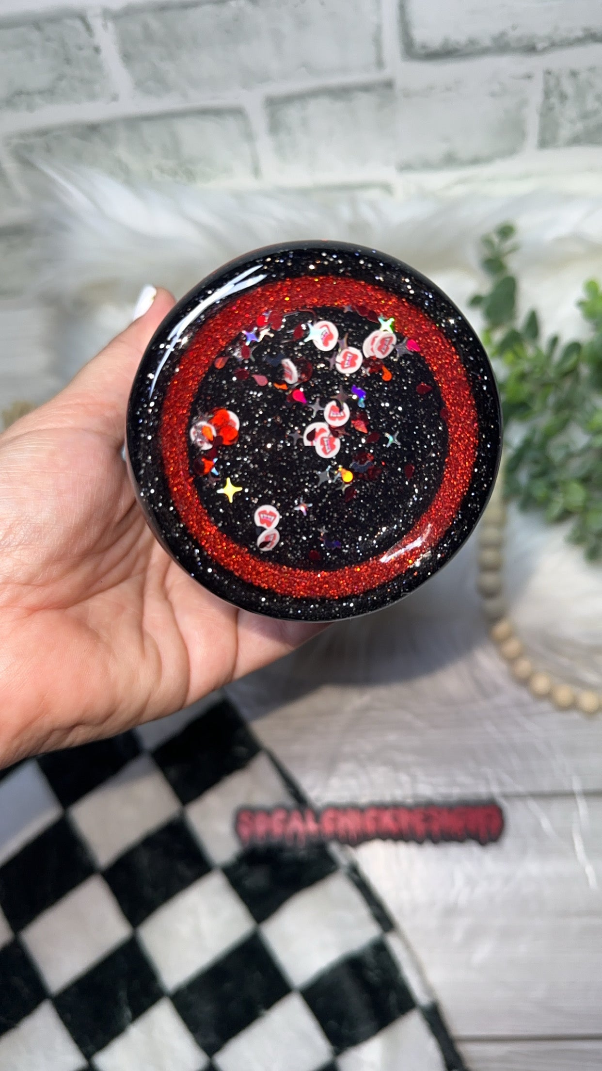RTS {The Lost Boys, Zipper & Charm, Stake Handle, GLOW Moon, SnowGlobe Bottom & Drip} 32oz Skinny