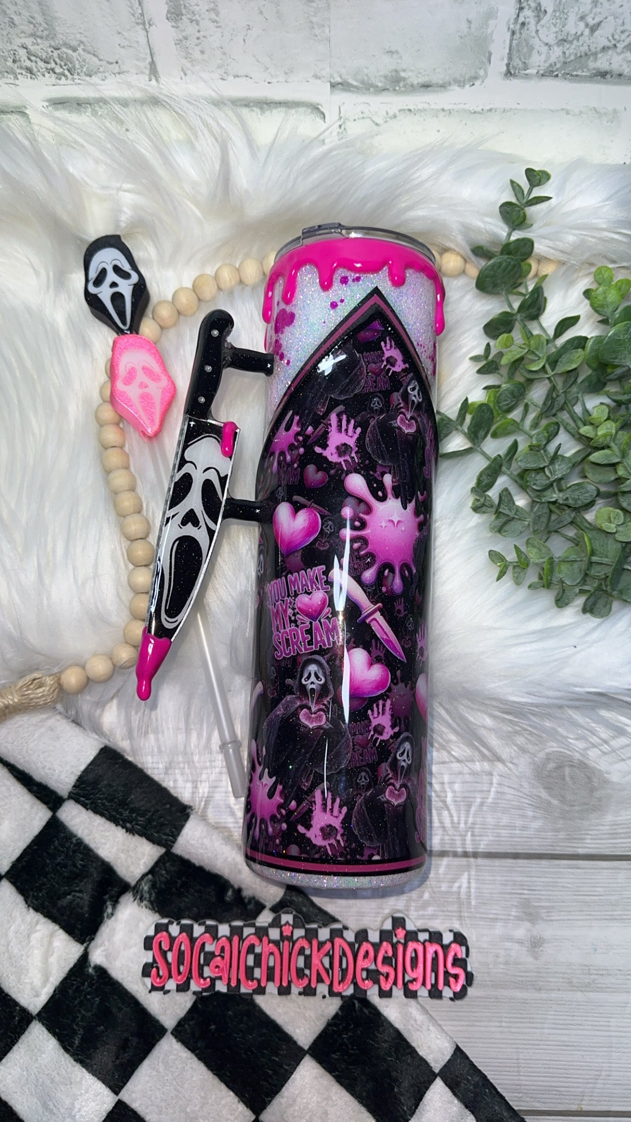 RTS {You Make my Heart Scream (Hot Pink), Zipper & Charm, Knife Handle, Drip & SnowGlobe Bottom} 32oz Skinny