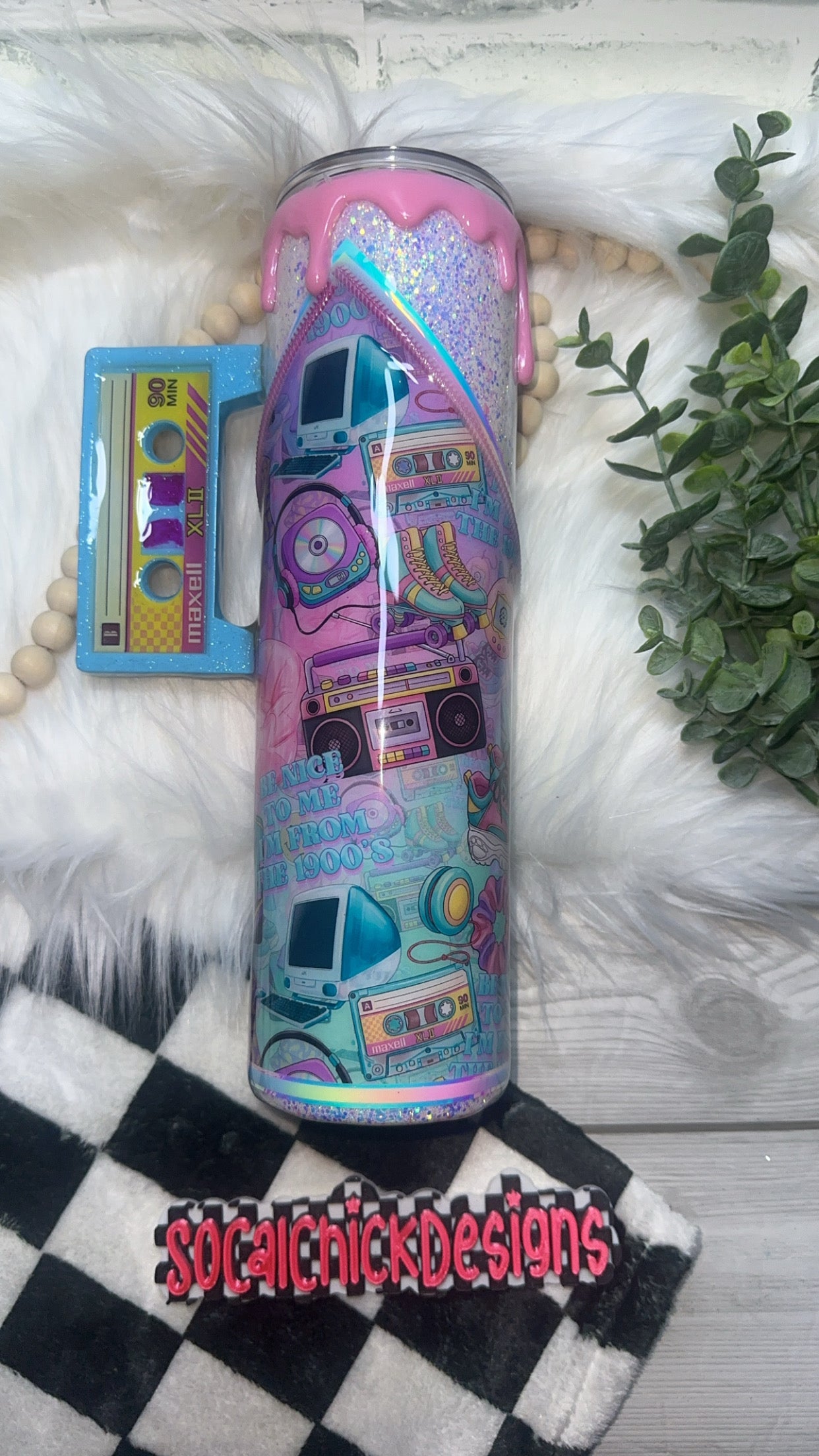 RTS {Born In The 1900's, Zipper & Charm, Cassette Tape Handle, Drip & SnowGlobe Bottom} 32oz Skinny