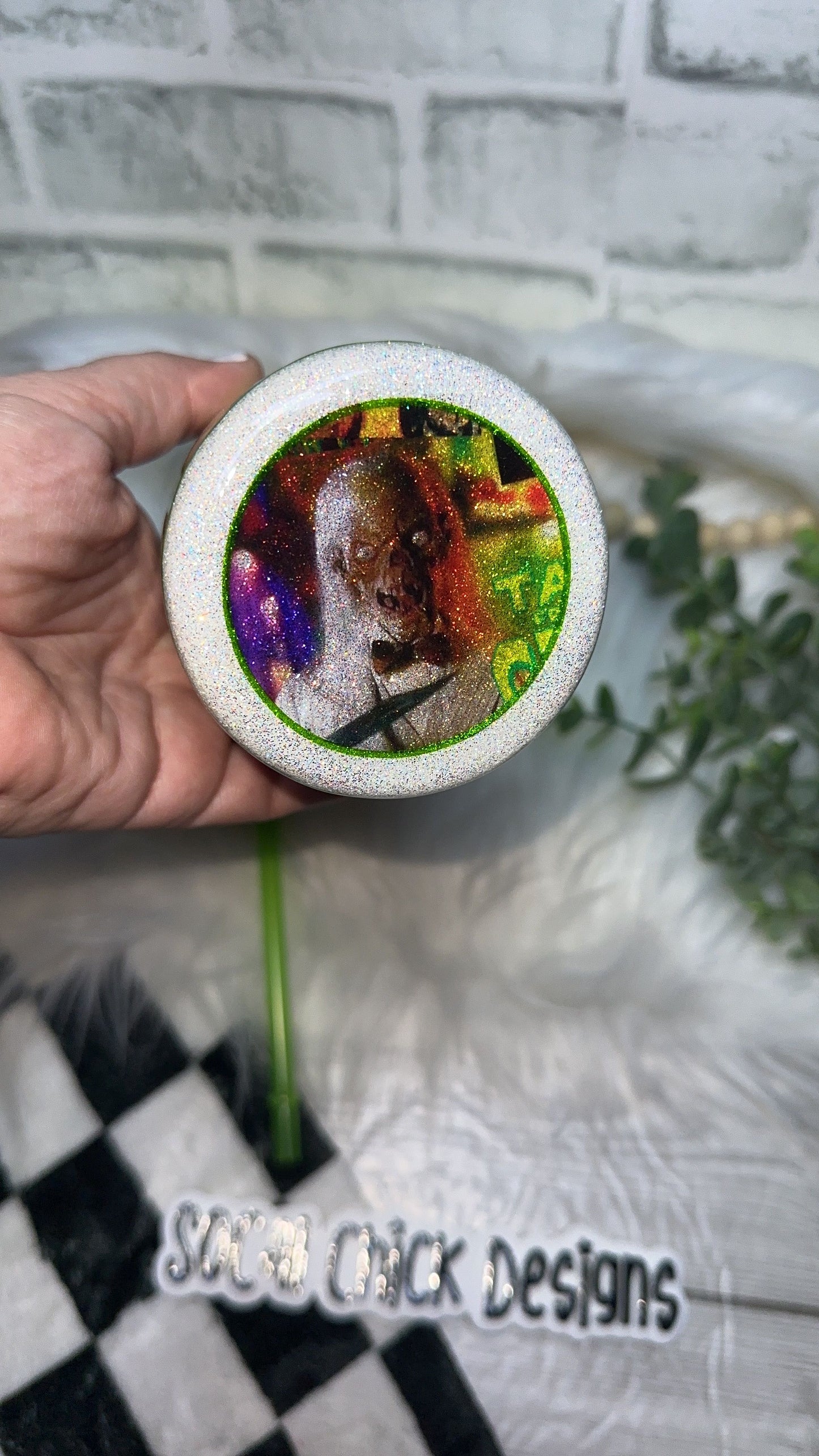 RTS {Tales From The Crypt- GLOW} 20oz Skinny