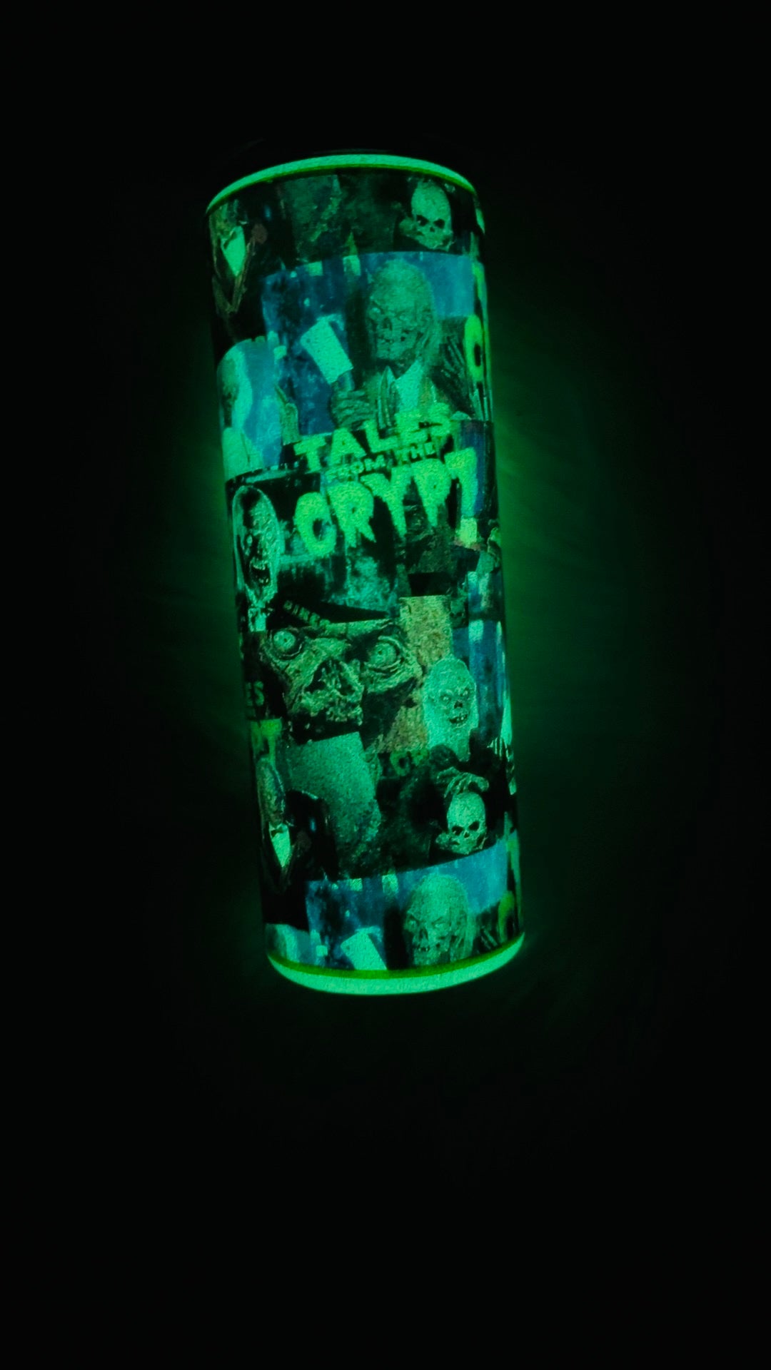 RTS {Tales From The Crypt- GLOW} 20oz Skinny