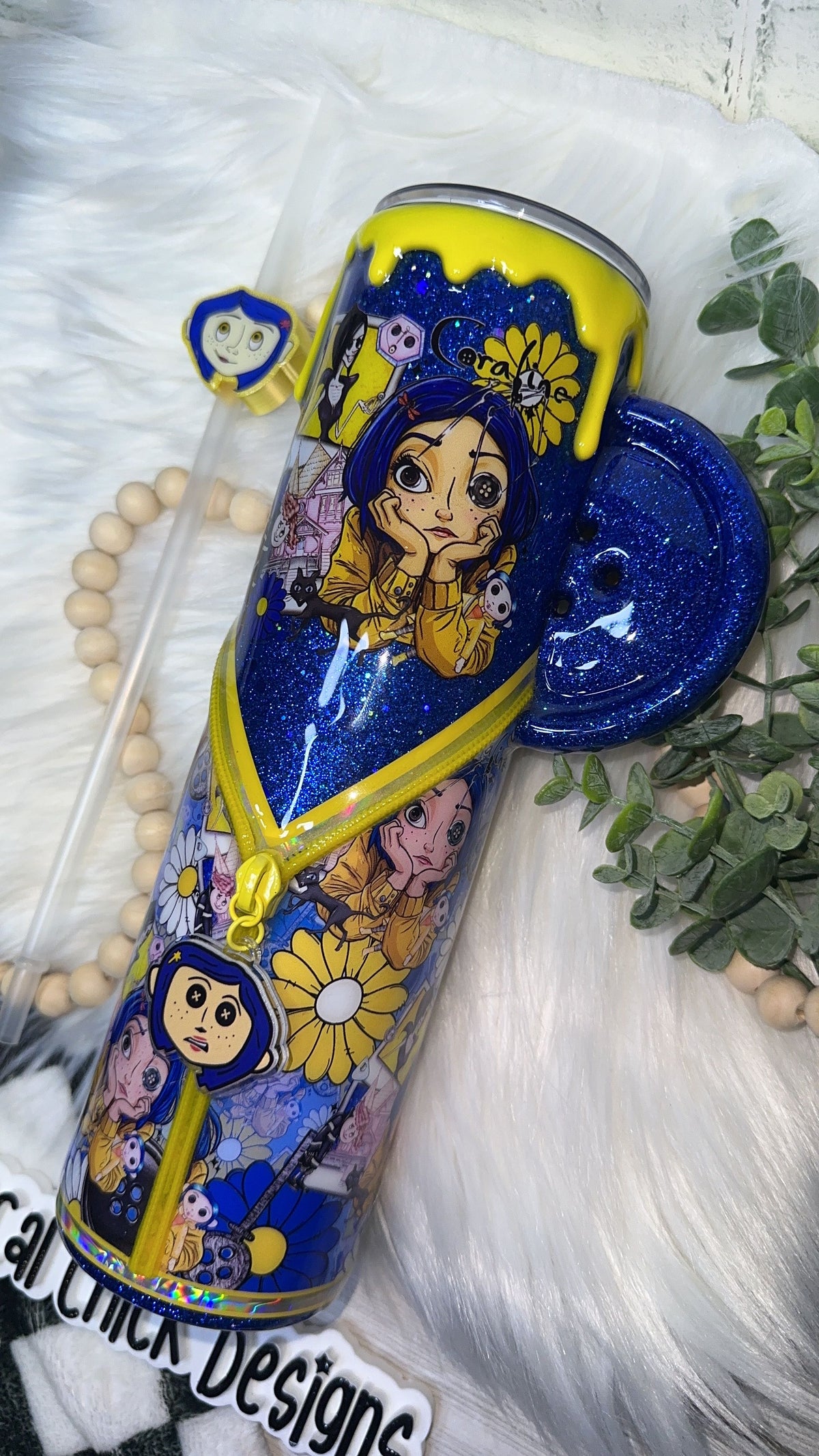 RTS {Polaroid Button Girl w Button Handle, Zipper, Charm, SnowGlobe Bottom & Drip} 32oz Skinny