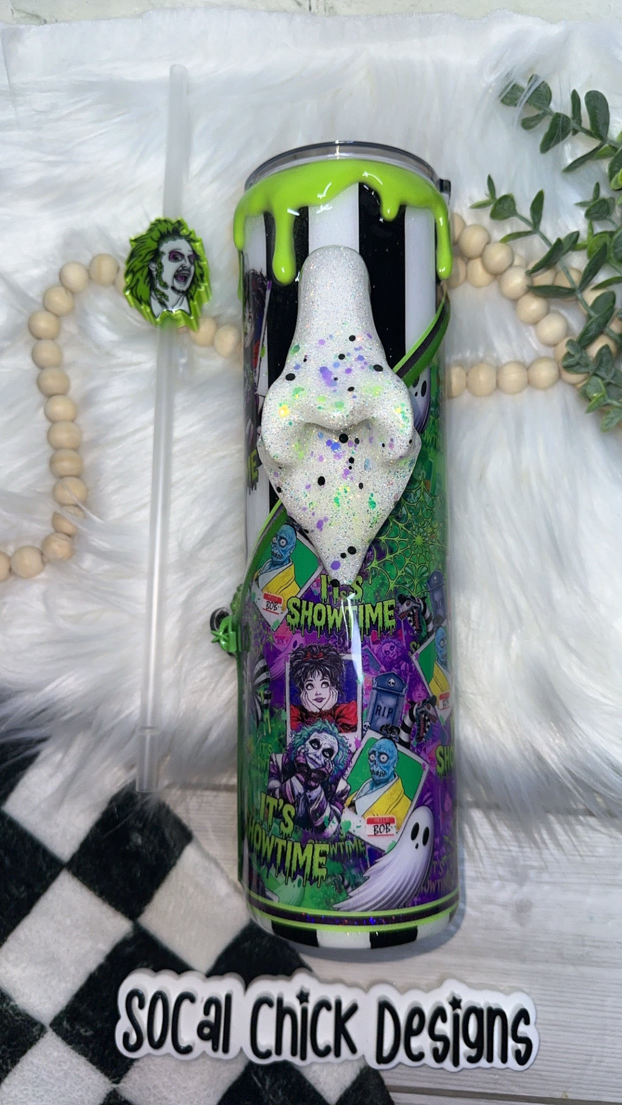 RTS {Polaroid "It's Showtime" (Striped) w Ghost Handle, Zipper, Charm, SnowGlobe Bottom & Drip} 32oz Skinny