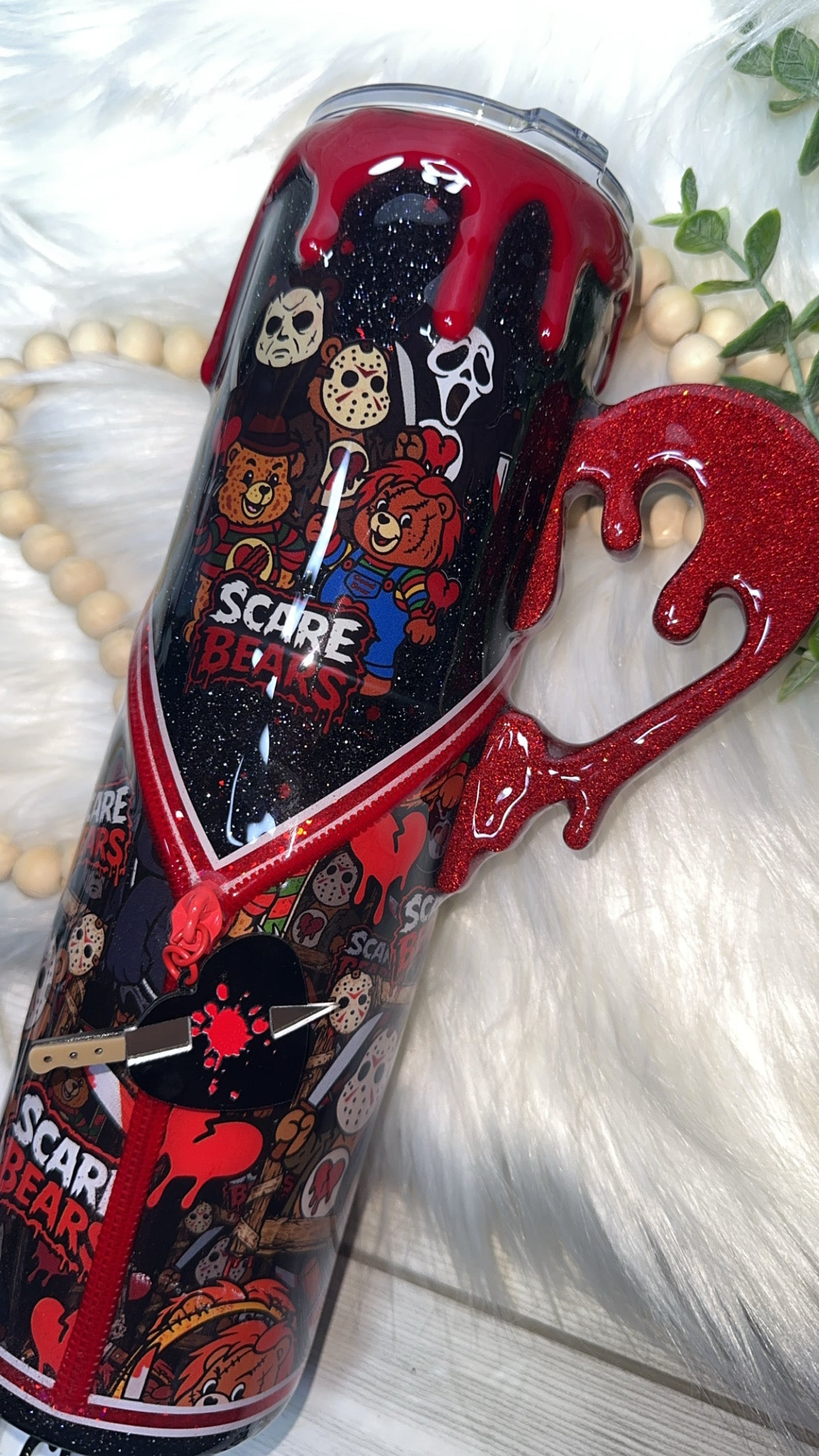 RTS {Scare Bears w Drippy Heart Handle, Zipper, Charm, SnowGlobe Bottom & Drip} 32oz Skinny