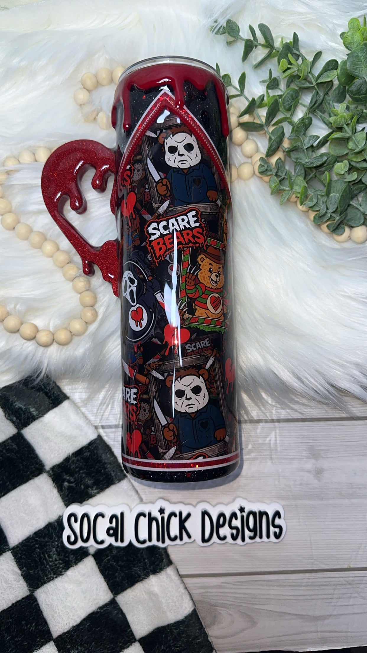 RTS {Scare Bears w Drippy Heart Handle, Zipper, Charm, SnowGlobe Bottom & Drip} 32oz Skinny